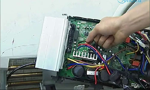 绥滨美的空调电话是多少